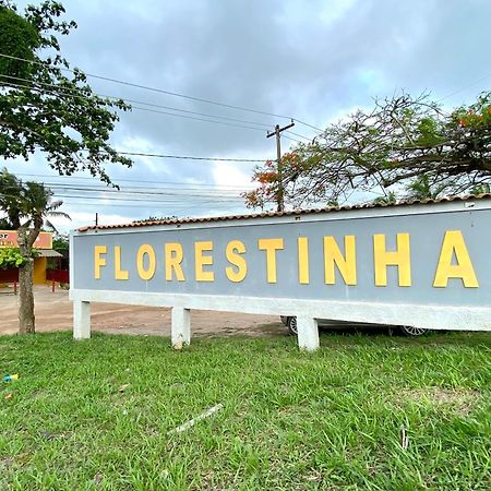 Casa temporada RecantoHouse inteira até 10 pessoas - 1 minuto a pé da praia, com piscina, sinuca e ar condicionado - Condominio Florestinha - Unamar - Cabo Frio Tamoios Esterno foto